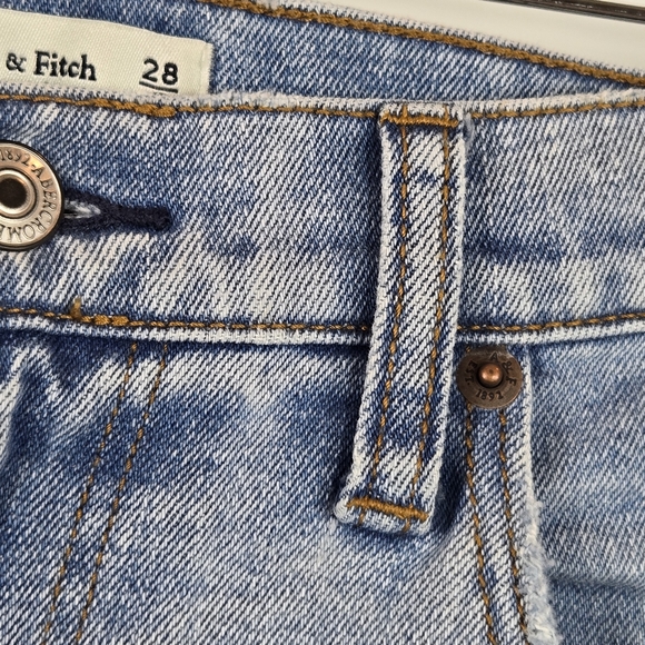 Abercrombie & Fitch Curve Love '90s Slim Straight Ultra High Rise Jean 28 6 - Picture 6 of 15